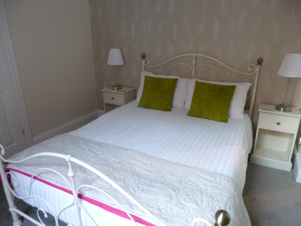 Beamsley Lodge B&B Eastbourne Room photo